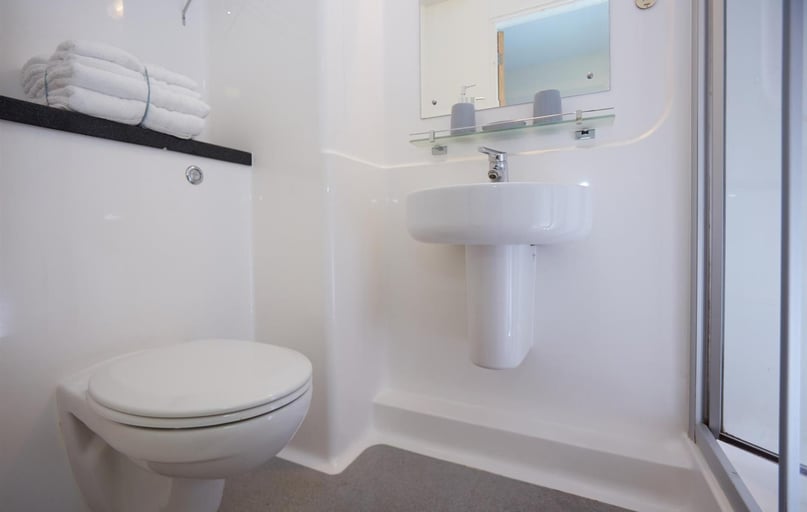 Victoria Road, City Centre, Chester - Image 1